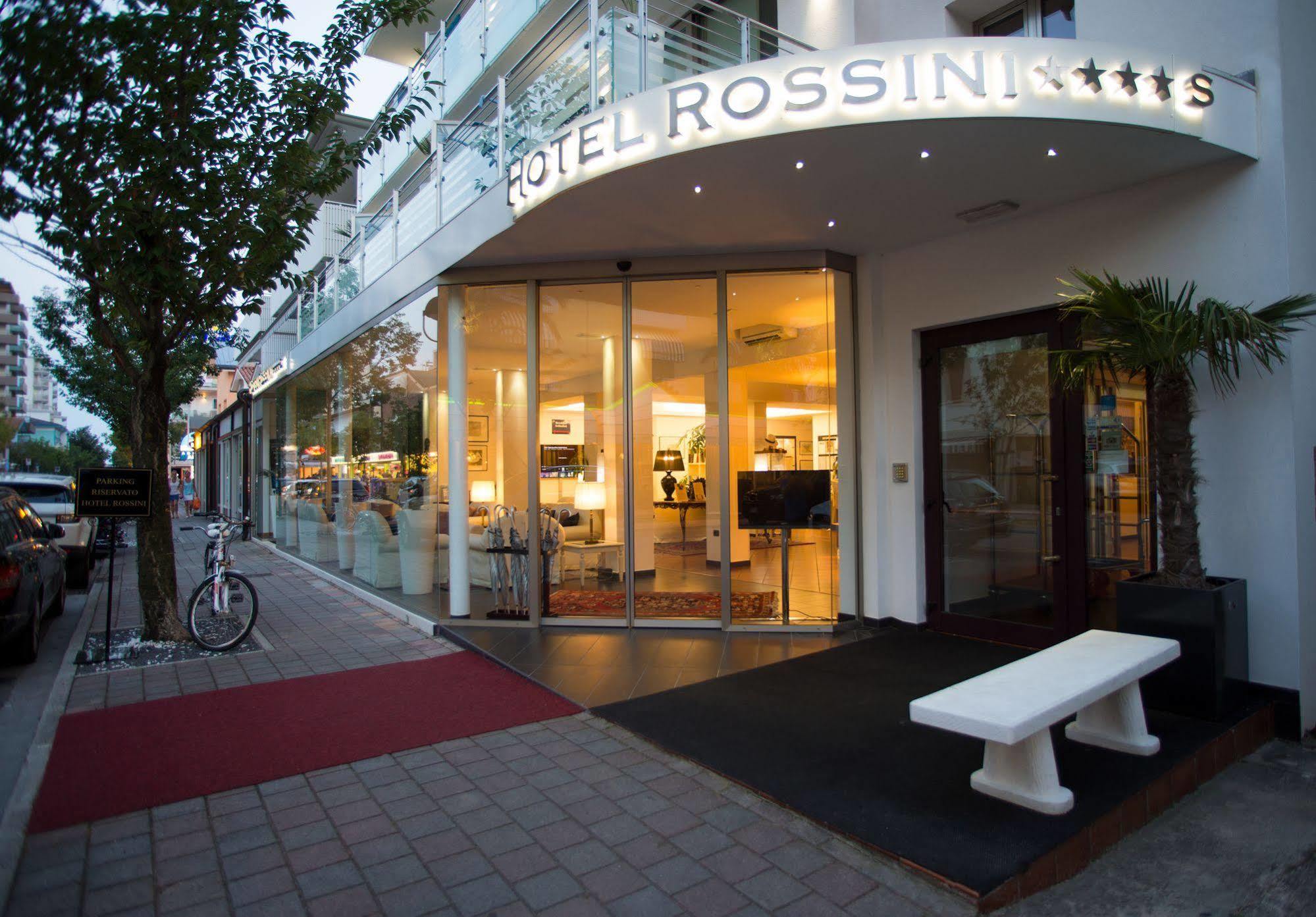 Hotel Rossini 4S Lignano Sabbiadoro Exterior foto